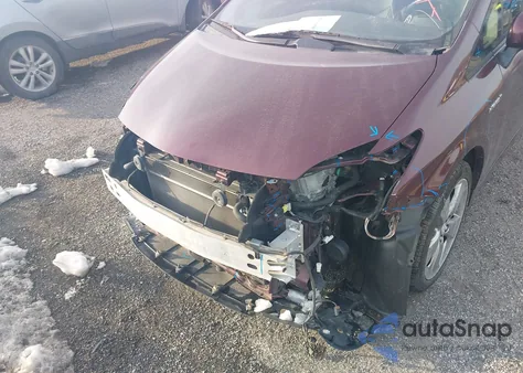 2013 Toyota Prius Three Se z USA, uszkodzony, nr VIN JTDKN3DU0D5571232